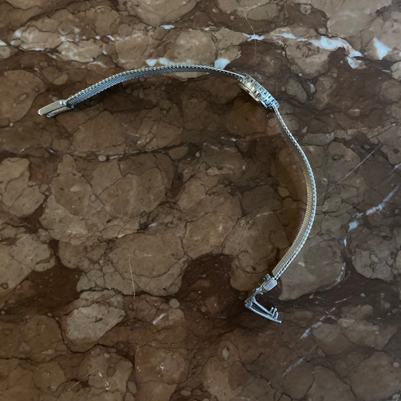 Audemars Piguet ladies watch - Picture 5 of 8